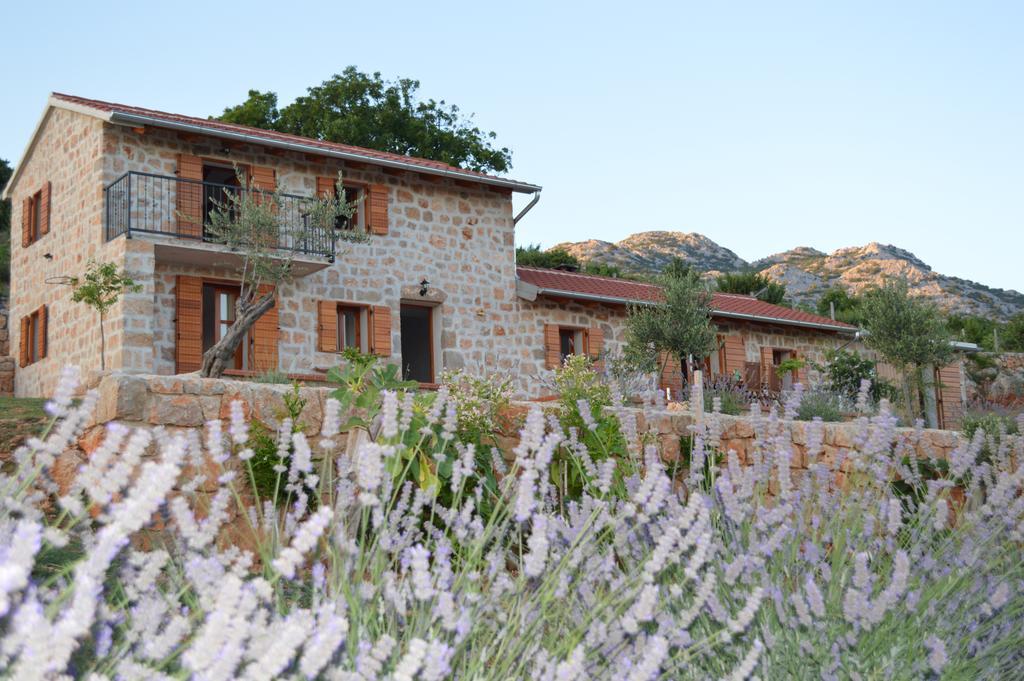 Villa Mara - Secluded House With Breathtaking View- Seline, Starigrad Paklenica Exteriör bild